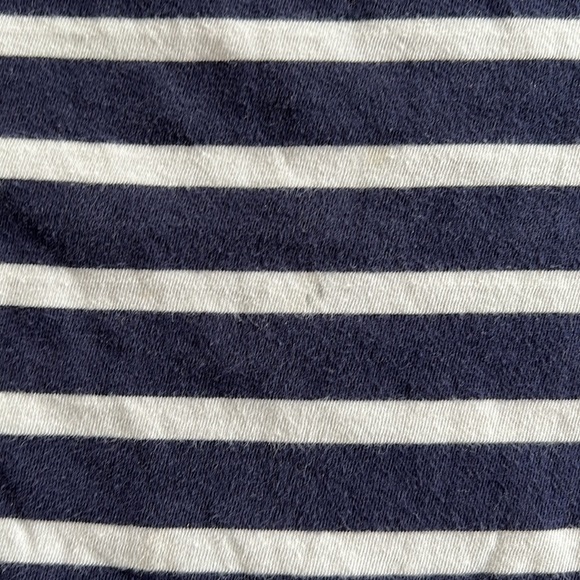 4/$20 Crewcuts knotted front navy striped long sleeve tee - Picture 3 of 6